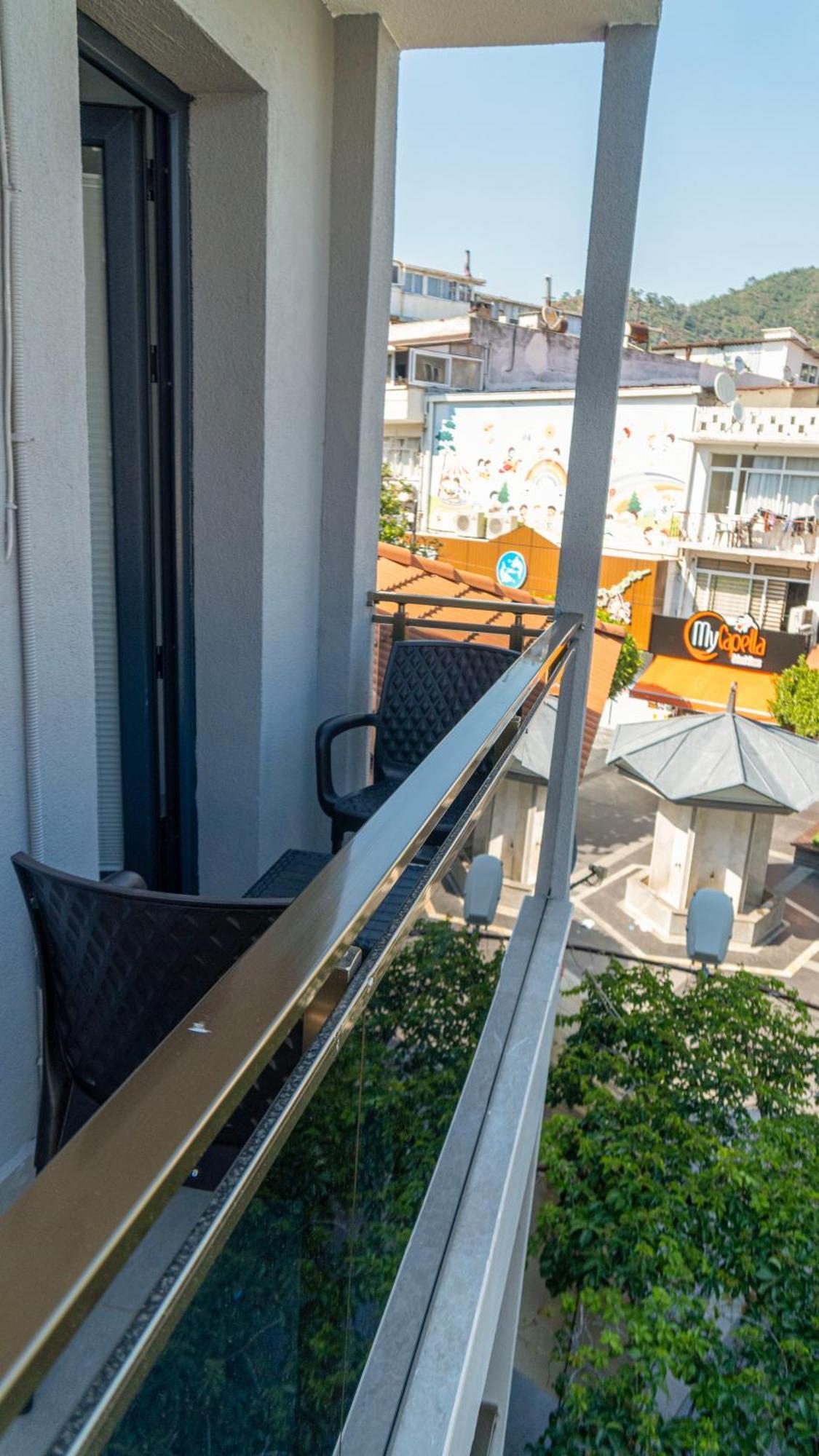 Port Marmaris Rooms מראה חיצוני תמונה
